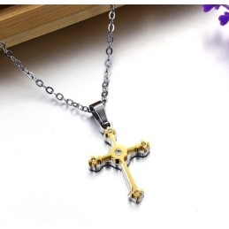 Collar De Titanio Con Cruz Femenina Fácil De Usar Y Diamantes De Imitación