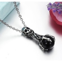 Collar De Titanio Con Calavera De Calidad Y Cantidad Garantizadas