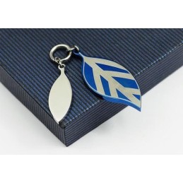 Colgante Y Collar De Titanio Azul Con Hojas De Almez
