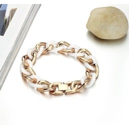 Pulsera De Cerámica De Titanio De Rendimiento Confiable