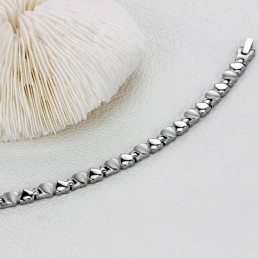 Pulsera De Titanio Con Forma De Corazón, Completa En Especificaciones