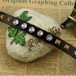 Brazalete De Cuero De Titanio Retro De Alta Calidad Con Diamantes De Imitación