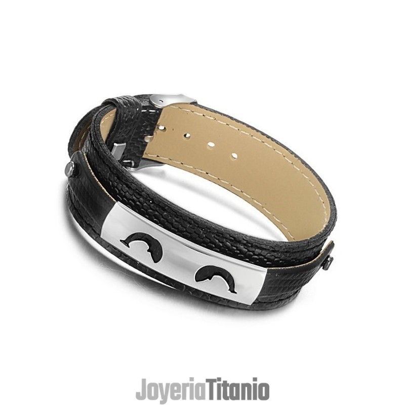 Brazalete De Cuero Y Titanio Negro, Muy Vendido En Todo El Mundo. Brazalete De Cuero Y Titanio Negro, Muy Vendido En Todo El Mundo.