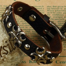 Brazalete De Cuero Y Titanio Con Cruz De La Reina De La Calidad