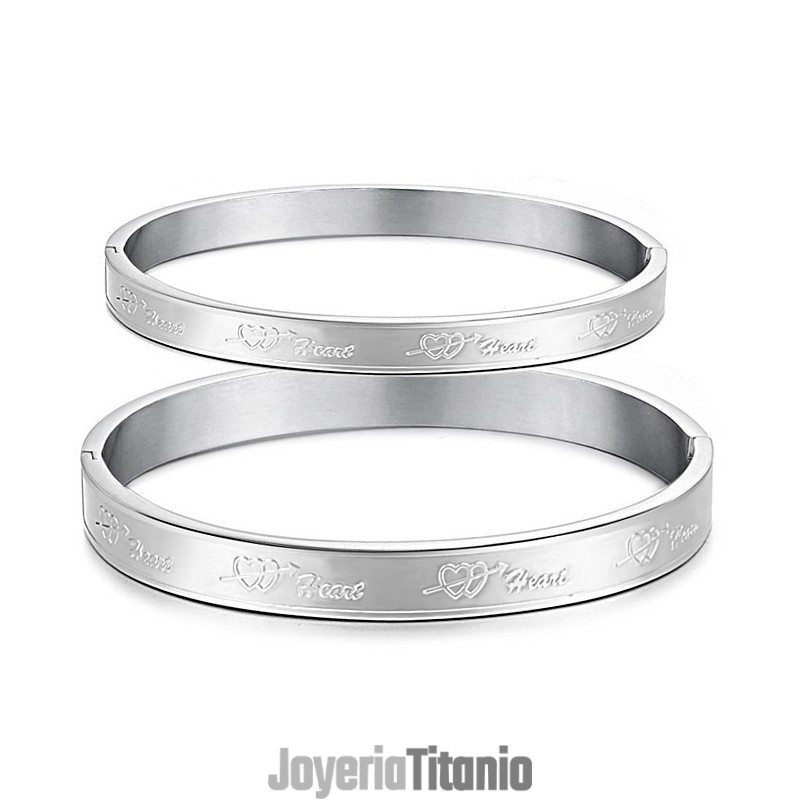 Brazalete De Titanio Con Forma De Corazón, La Reina De La Calidad Para Enamorados