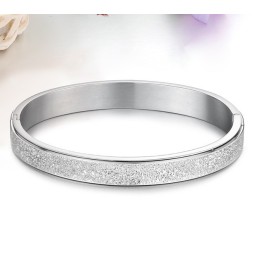 Brazalete De Titanio Exfoliante De Calidad Estable Para Amantes