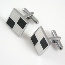 Gemelos Cuadrados De Titanio Con Rejilla En Blanco Y Negro