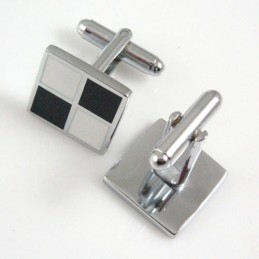 Gemelos Cuadrados De Titanio Con Rejilla En Blanco Y Negro
