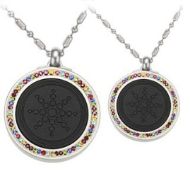 Collar De Titanio Pelelith Para Amantes Con Diamantes, Calidad Y Cantidad Garantizadas.