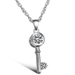 Collar De Titanio Con Baño De Platino Y Diamantes De Imitación Para Mujer Con Cerradura Y Llave.