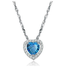 Collar De Titanio Con Baño De Platino Y Diamantes De Imitación Para Mujer De Alta Calidad.