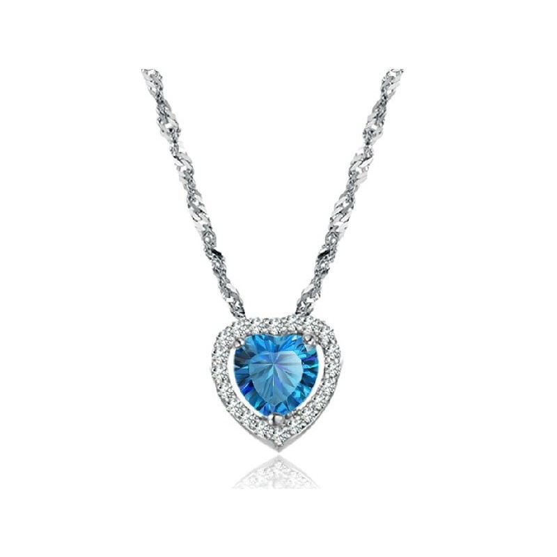 Collar De Titanio Con Baño De Platino Y Diamantes De Imitación Para Mujer De Alta Calidad. Collar De Titanio Con Baño De Platino Y Diamantes De Imitación Para Mujer De Alta Calidad.