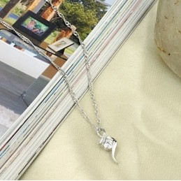 Collar De Titanio Con Baño De Platino Y Diamantes Para Mujer, De Calidad Estable