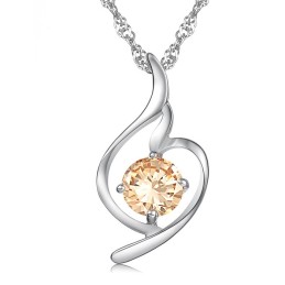 Collar De Titanio Con Baño De Platino Y Diamantes, La Reina De La Moda Femenina De Calidad.