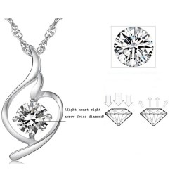 Collar De Titanio Con Baño De Platino Y Diamantes, La Reina De La Moda Femenina De Calidad.