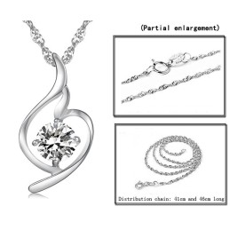 Collar De Titanio Con Baño De Platino Y Diamantes, La Reina De La Moda Femenina De Calidad.