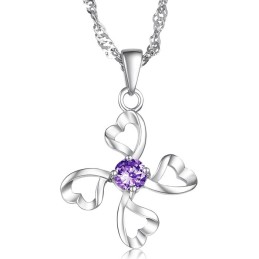 Collar De Titanio Con Baño De Platino Y Diamantes De Alta Calidad Para Mujer.