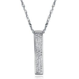 Collar De Titanio Con Baño De Platino Para Mujer Con Amplia Variedad