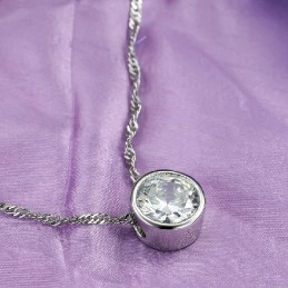Collar De Titanio Con Baño De Platino Y Diamantes De Imitación Para Mujer "To Have A Long Story"