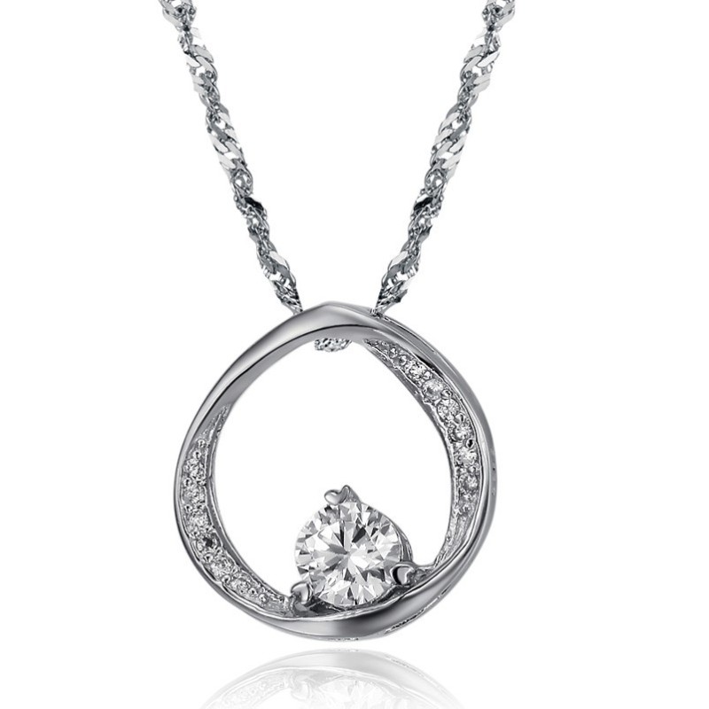 Collar De Titanio Con Baño De Platino Para Mujer, De Calidad Estable Y Conciso. Collar De Titanio Con Baño De Platino Para Mujer, De Calidad Estable Y Conciso.