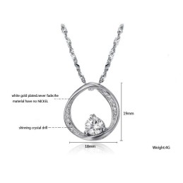 Collar De Titanio Con Baño De Platino Para Mujer, De Calidad Estable Y Conciso.
