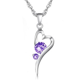 Collar De Titanio Con Baño De Platino Y Diamantes Para Mujer Con Forma De Candado.