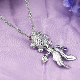 Collar De Titanio Con Baño De Platino Y Forma De Pez Hembra, Fácil De Usar