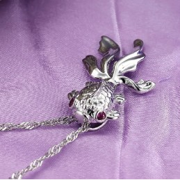 Collar De Titanio Con Baño De Platino Y Forma De Pez Hembra, Fácil De Usar