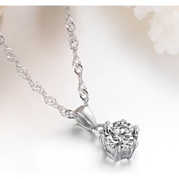 Collar De Titanio Con Baño De Platino Y Diamantes Para Mujer, De Calidad Estable