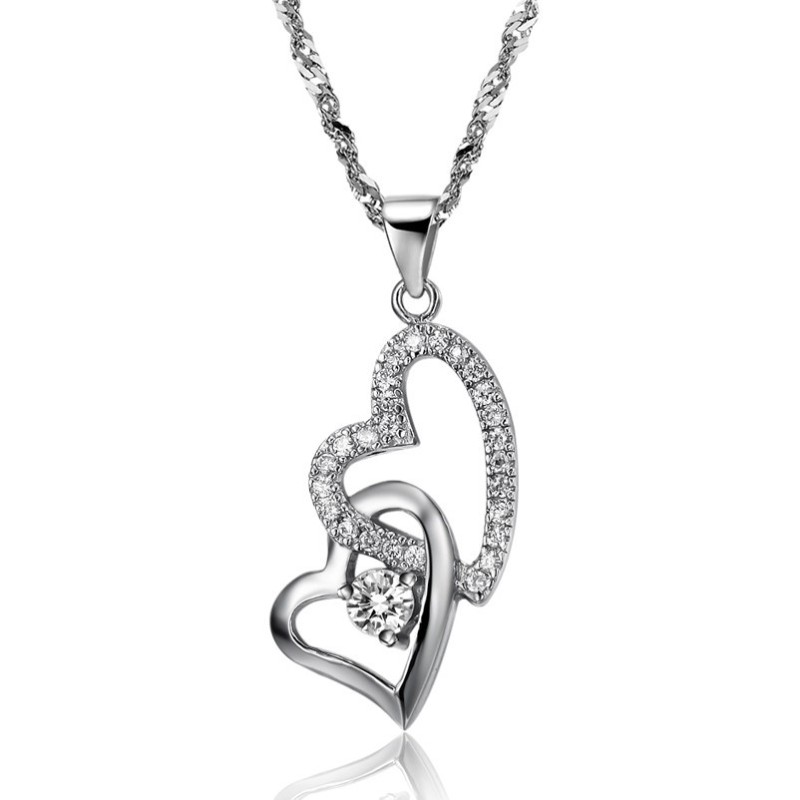 Collar De Titanio Con Baño De Platino Y Forma De Corazón Para Mujer, La Reina De La Calidad Collar De Titanio Con Baño De Platino Y Forma De Corazón Para Mujer, La Reina De La Calidad