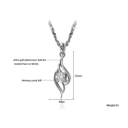 Collar De Titanio Con Baño De Platino Y Forma De Pluma Para Mujer De Alta Calidad