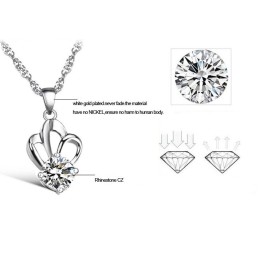 Collar De Titanio Con Baño De Platino Y Diamantes De Imitación, Hipoalergénico Y Fácil De Usar Para Mujeres.