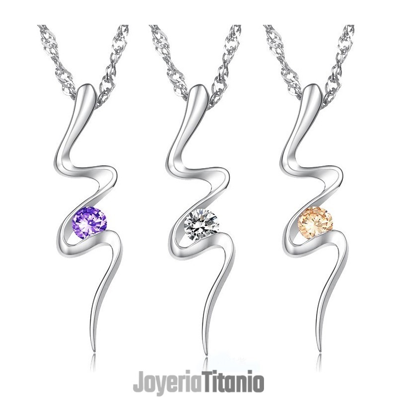 Collar De Titanio Con Baño De Platino, Hipoalergénico Y De Calidad Confiable Para Mujeres.