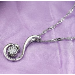 Collar De Titanio Con Baño De Platino Y Forma De Fénix Para Mujer De Alta Calidad
