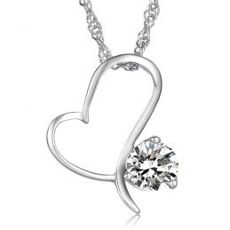 Collar De Titanio Con Baño De Platino Y Diamantes De Alta Calidad Para Mujer.