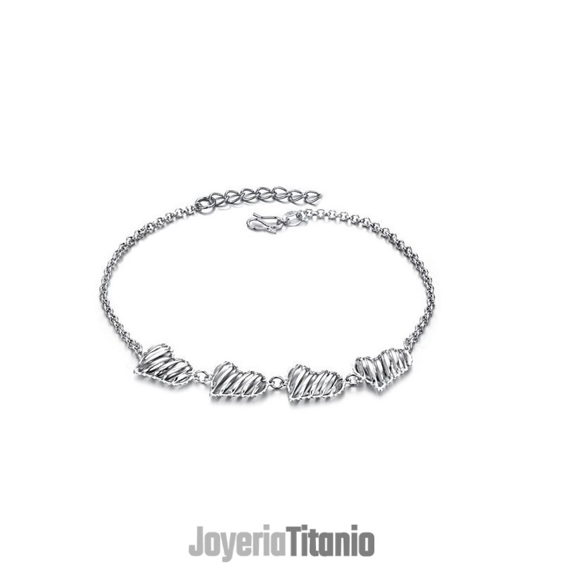 Tobillera De Titanio Con Baño De Platino Y Corazón Hueco Para Mujer De Excelente Calidad Tobillera De Titanio Con Baño De Platino Y Corazón Hueco Para Mujer De Excelente Calidad