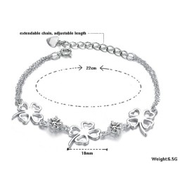 Pulsera De Titanio Con Baño De Platino Y Diamantes En Forma De Trébol Para Mujer De Calidad.