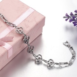 Pulsera De Titanio Con Baño De Platino Y Diamantes Para Mujer, Con Garantía De Calidad Y Cantidad.