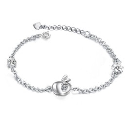 Pulsera De Titanio Con Baño De Platino Y Diamantes En Forma De Manzana Para Mujer.