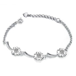 Pulsera De Titanio Con Baño De Platino Y Diamantes En Forma De Trébol Para Mujer, De Rendimiento Confiable