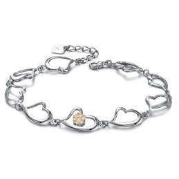 Pulsera De Titanio Con Baño De Platino Y Diamantes De Imitación, De Renombre Mundial.