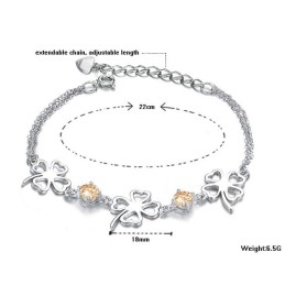 Pulsera De Titanio Con Baño De Platino Y Diamantes En Forma De Trébol Para Mujer De Alta Calidad.