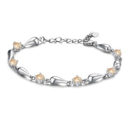 Pulsera De Titanio Con Baño De Platino Y Diamantes De Excelente Calidad Para Mujer.