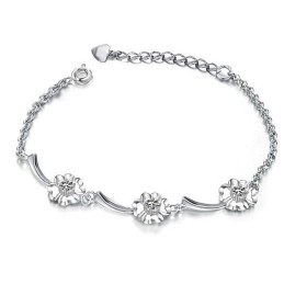 Pulsera De Titanio Con Baño De Platino Y Forma De Trébol Para Mujer, Duradera Y De Uso Prolongado.