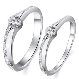 Anillo De Titanio Con Baño De Platino Y Diamantes De Imitación Para Amantes, Con Calidad Y Cantidad Garantizadas.