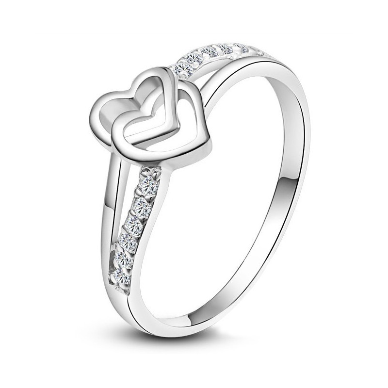 Anillo De Titanio Con Baño De Platino Y Forma De Corazón Para Mujer De Excelente Calidad Anillo De Titanio Con Baño De Platino Y Forma De Corazón Para Mujer De Excelente Calidad