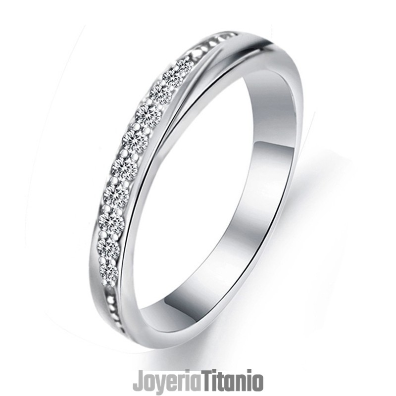 Anillo De Titanio Con Baño De Platino Y Diamantes De Imitación Para Mujer De Alta Calidad.