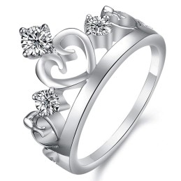 Anillo De Titanio Con Baño De Platino Y Diamantes De Imitación De Renombre Mundial
