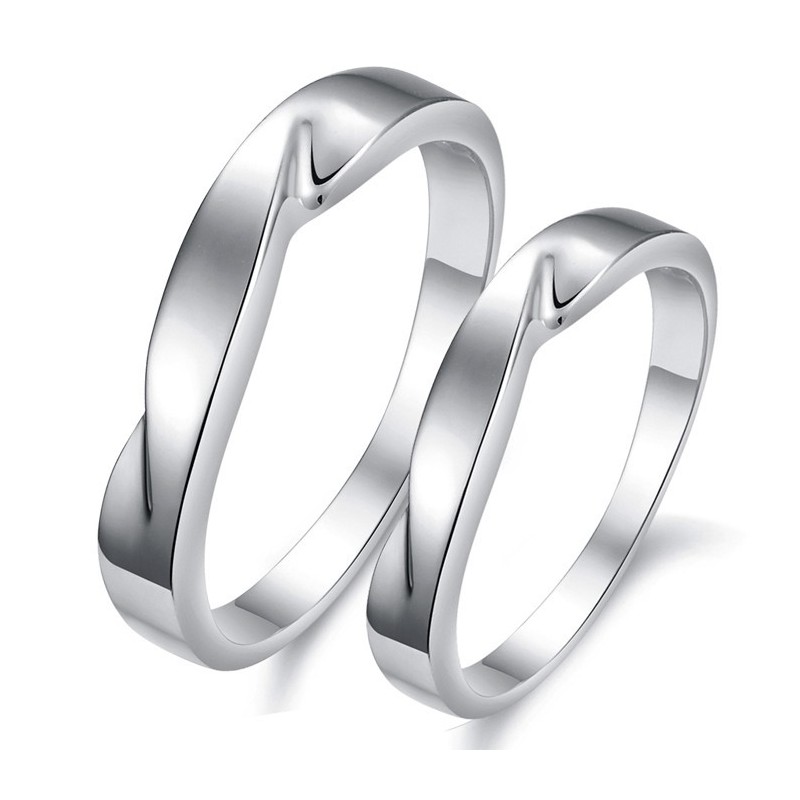 Anillo De Titanio Con Baño De Platino Con Calidad Y Cantidad Garantizadas Para Amantes. Anillo De Titanio Con Baño De Platino Con Calidad Y Cantidad Garantizadas Para Amantes.