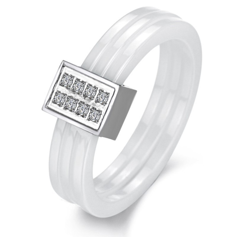 Conocido Por Su Excelente Calidad De Anillo De Cerámica De Tungsteno Tricíclico Con Diamantes De Imitación.